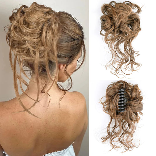 Cheveux Bouclés Ébouriffés